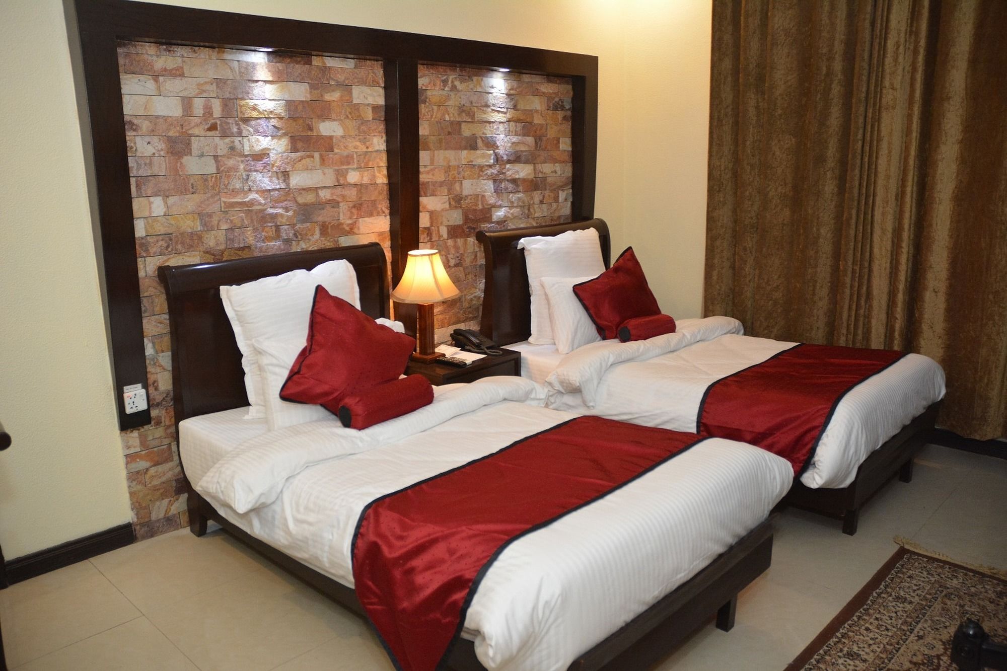 Shangrila Resort Hotel Islamabad Buitenkant foto